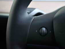 Tesla Model Y RWD STANDARD RANGE 1M 98%SoH - 22