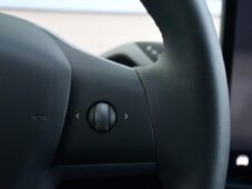 Tesla Model Y RWD STANDARD RANGE 1M 98%SoH - 23