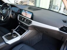 BMW Řada 3 318d ČR 1M - 16