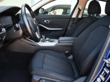 BMW Řada 3 318d ČR 1M - 12