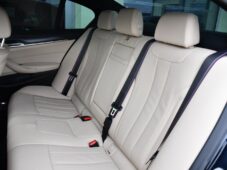 BMW Řada 5 520i M-SPORT 1M ČR - 19