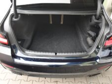 BMW Řada 5 520i M-SPORT 1M ČR - 35