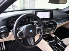 BMW Řada 5 520i M-SPORT 1M ČR - 14