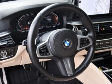 BMW Řada 5 520i M-SPORT 1M ČR - 15