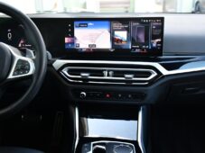 BMW Řada 3 320d xDrive M-SPORT - 24