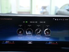 BMW Řada 3 320d xDrive M-SPORT - 34