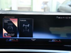 BMW Řada 3 320d xDrive M-SPORT - 36