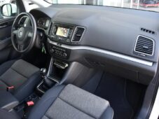 Volkswagen Sharan 2,0TDi 103kW NAVI 7MÍST - 12