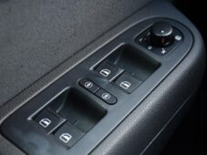 Volkswagen Sharan 2,0TDi 103kW NAVI 7MÍST - 27