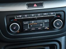 Volkswagen Sharan 2,0TDi 103kW NAVI 7MÍST - 32