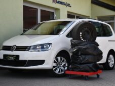 Volkswagen Sharan 2,0TDi 103kW NAVI 7MÍST - 1