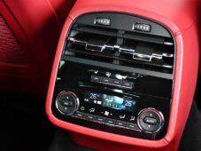 Maserati Quattroporte SQ4 GRANSPORT 3.0 V6 K360°H/K - 21