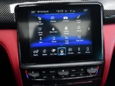 Maserati Quattroporte SQ4 GRANSPORT 3.0 V6 K360°H/K - 29