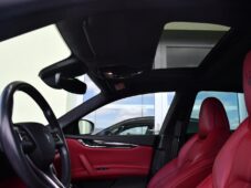 Maserati Quattroporte SQ4 GRANSPORT 3.0 V6 K360°H/K - 36