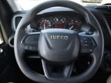 Iveco Daily 3,0T CNG 35S14V TAŽNÉ 2xPNEU - 23