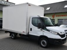 Iveco Daily 3,0T CNG 35S14V TAŽNÉ 2xPNEU - 8