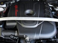 Alfa Romeo Stelvio 2.2 16V 154kW VELOCE AT8 Q4 - 41