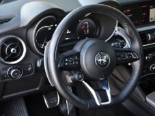 Alfa Romeo Stelvio 2.2 16V 154kW VELOCE AT8 Q4 - 15