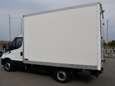 Iveco Daily 3,0T 35S14V TAŽNÉ 2xPNEU ČR 1M - 4