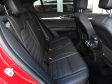 Alfa Romeo Stelvio 2.0TURBO 206kW VELOCE AT8 Q4 - 21