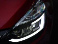 Renault Clio 0,9TCe 66kW LED TAŽNÉ KAMERA - 48