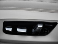 BMW Řada 5 540i xD LUXURY HUD LASER TAŽNÉ - 28