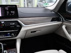 BMW Řada 5 540i xD LUXURY HUD LASER TAŽNÉ - 7