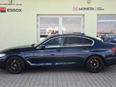 BMW Řada 5 540i xD LUXURY HUD LASER TAŽNÉ - 10