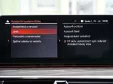 BMW Řada 5 540i xD LUXURY HUD LASER TAŽNÉ - 36