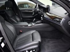 BMW Řada 5 530d xD MSPORT ČR PANO TAŽNÉ - 18