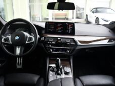 BMW Řada 5 530d xD MSPORT ČR PANO TAŽNÉ - 5