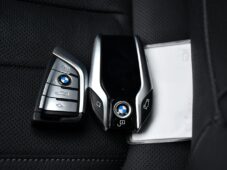 BMW Řada 5 530d xD MSPORT ČR PANO TAŽNÉ - 41