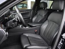 BMW Řada 5 530d xD MSPORT ČR PANO TAŽNÉ - 14