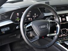Audi e-tron 50 S-LINE K360 HEAD-UP - 15