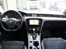 Volkswagen Passat 2.0TDi HIGHLINE DSG ACC ČR - 4