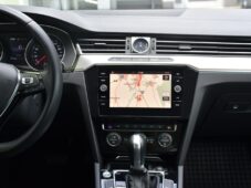 Volkswagen Passat 2.0TDi HIGHLINE DSG ACC ČR - 6