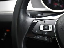 Volkswagen Passat 2.0TDi HIGHLINE DSG ACC ČR - 23