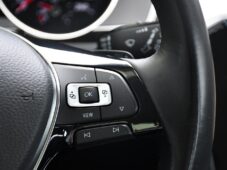 Volkswagen Passat 2.0TDi HIGHLINE DSG ACC ČR - 24