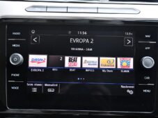 Volkswagen Passat 2.0TDi HIGHLINE DSG ACC ČR - 28