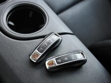 Porsche Taycan CROSS TURISMO 4S CHRONO PANO - 45