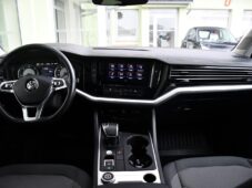 Volkswagen Touareg 3.0TDi 4MOTION ČR TAŽNÉ - 4
