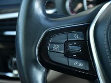 BMW Řada 5 540i xD LUXURY LINE HUD - 23