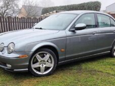 Jaguar S-Type R SUPERCHARGED - 3