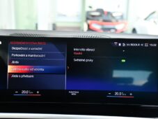 BMW Řada 4 420d xDrive TAŽNÉ ČR 1M - 32