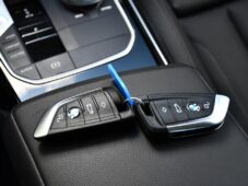 BMW Řada 4 420d xDrive TAŽNÉ ČR 1M - 38