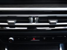 BMW Řada 3 320d xDrive M-SPORT 3L-ZÁRUKA - 25