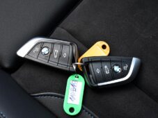 BMW Řada 3 320d xDrive M-SPORT 3L-ZÁRUKA - 37