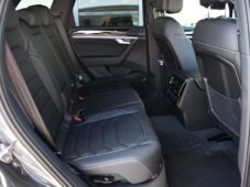 Volkswagen Touareg 3.0 TDI - 15