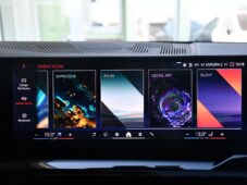 BMW Řada 5 520d M-SPORT ZÁRUKA TAŽNÉ - 30