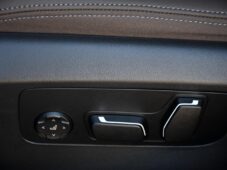 BMW Řada 5 520d M-SPORT ZÁRUKA TAŽNÉ - 40